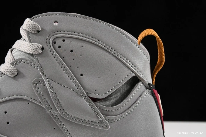 BV6281-006 7 Reflective Air Cardinal Jordan 0710